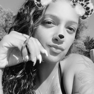 Meet your Posher, Kalani